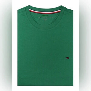 Bright Green Tommy Hilfiger  with flag Men’s T-shirt size XL causal comfortable